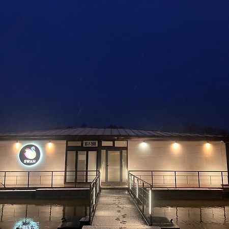 Swan Hotel Белград Екстериор снимка