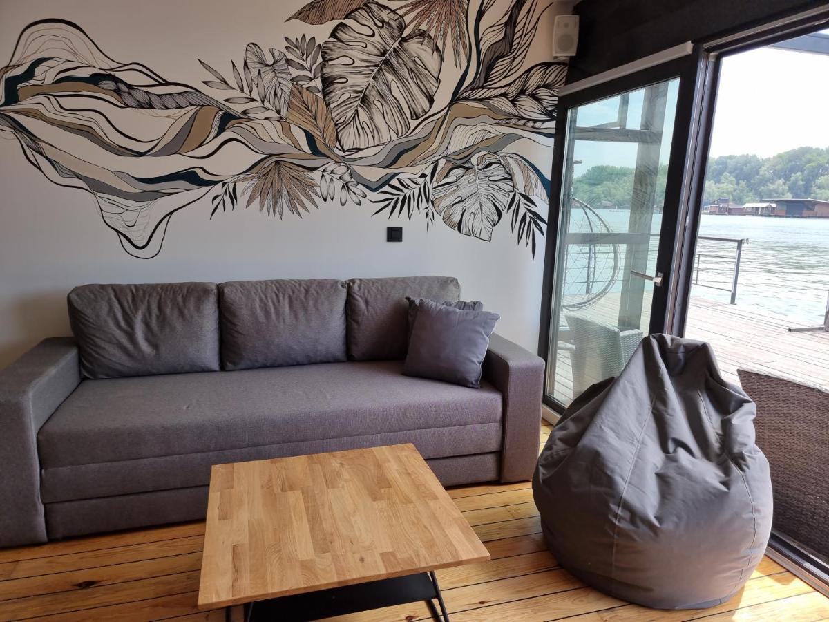 Swan Hotel Белград Екстериор снимка