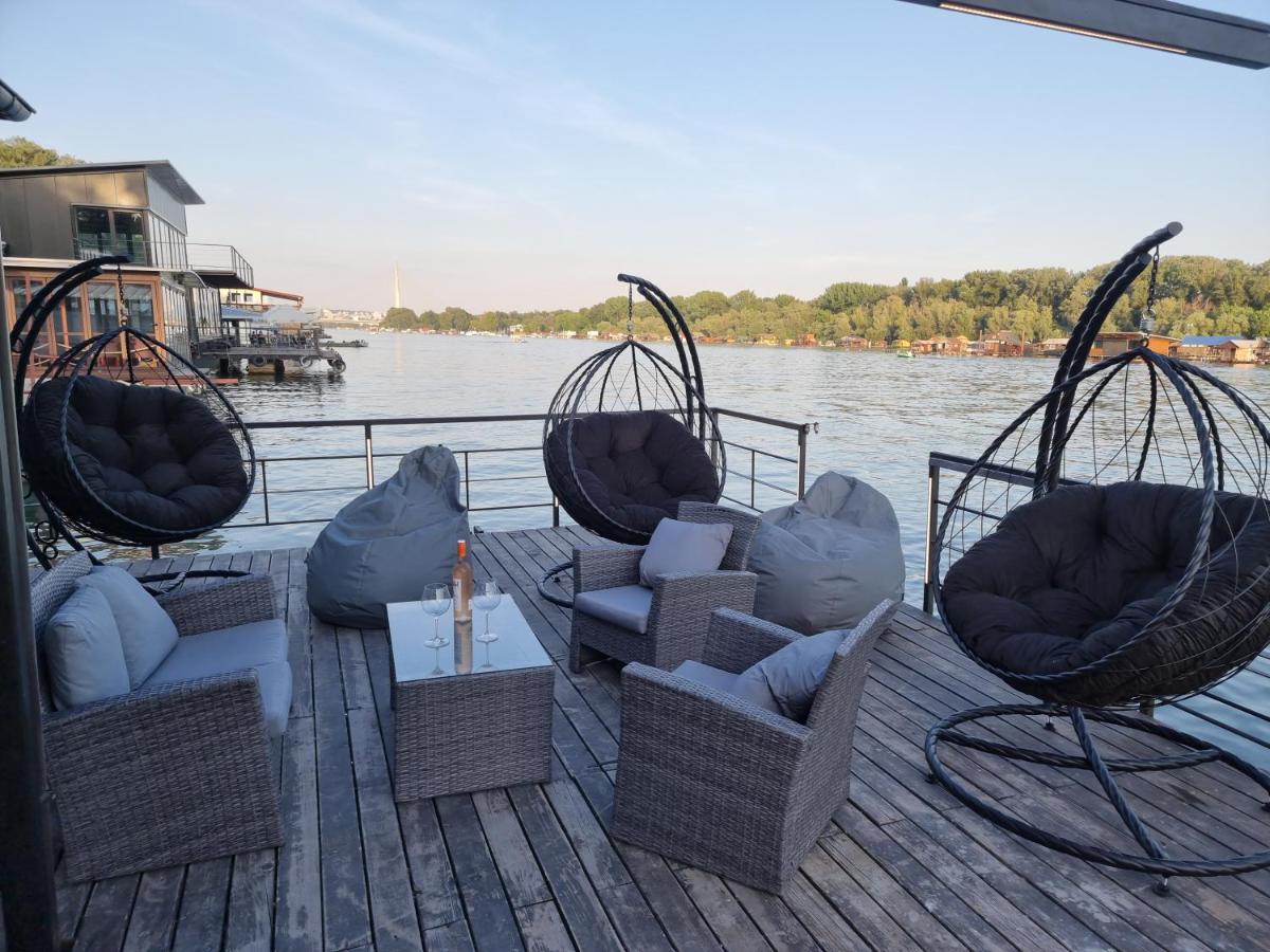 Swan Hotel Белград Екстериор снимка