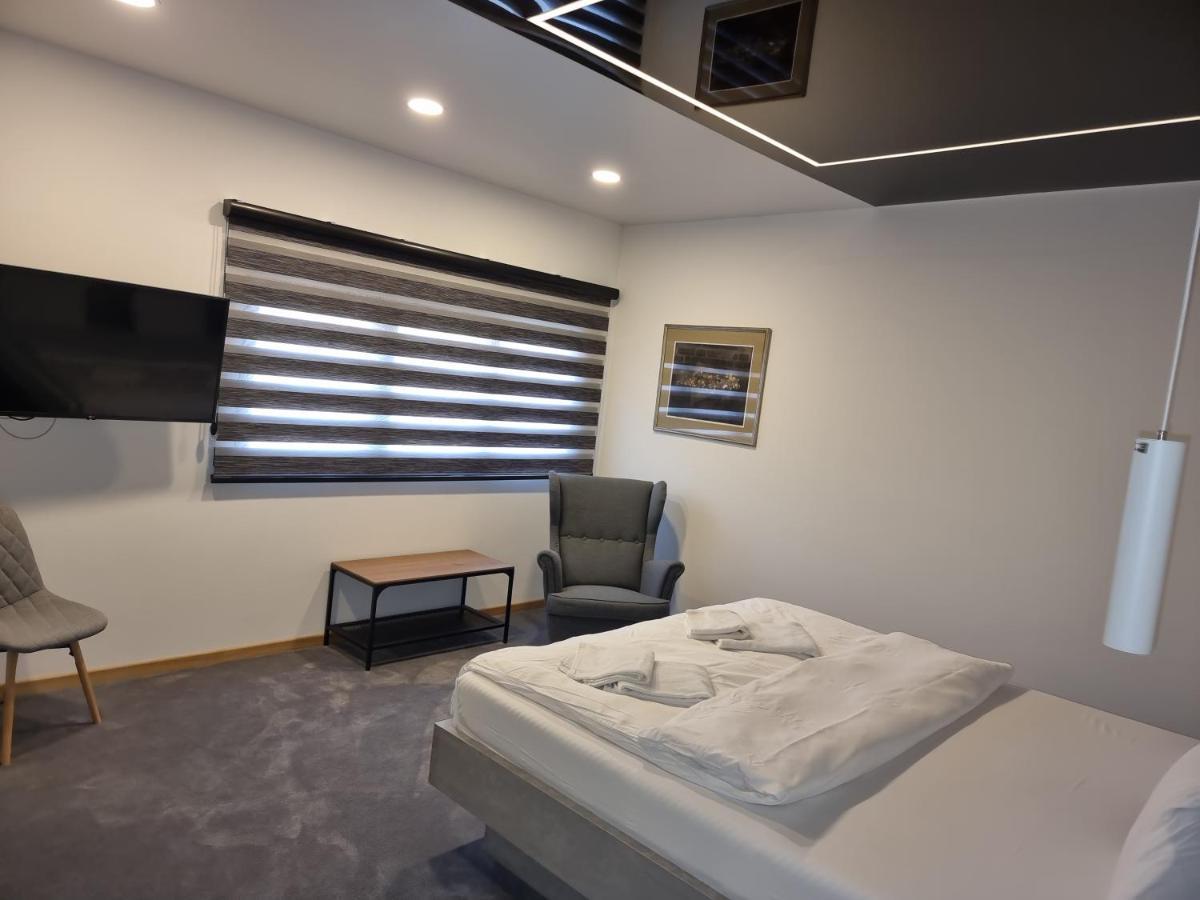 Swan Hotel Белград Екстериор снимка